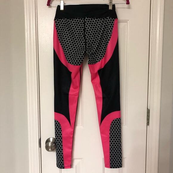 WISH • Hot Pink + Black Printed Honeycomb Leggings - Picture 3 of 6